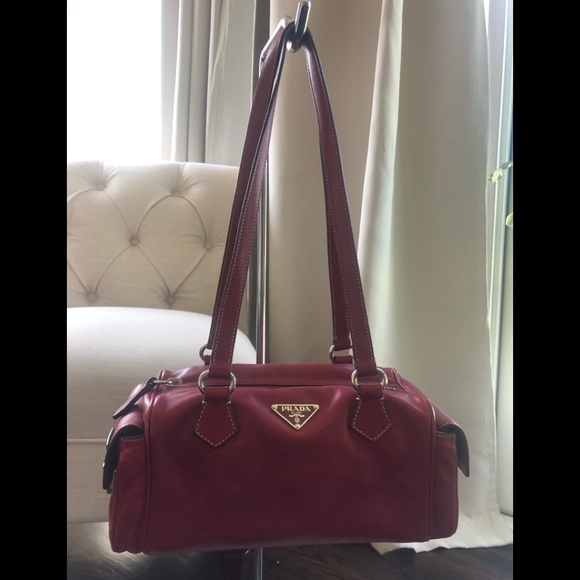 Prada lambskin bag (Vitello Heavy in Cerise) - Picture 1 of 8
